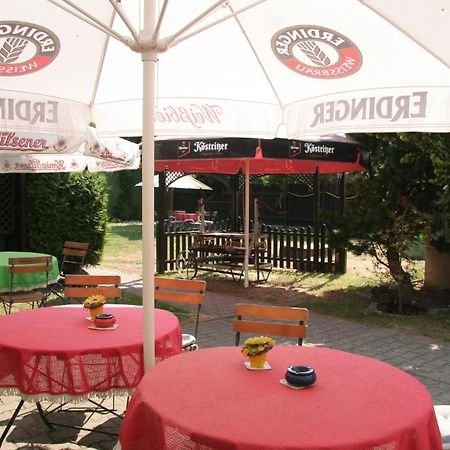 Hotel & Restaurant Zum Brunnen Jarmen Kültér fotó
